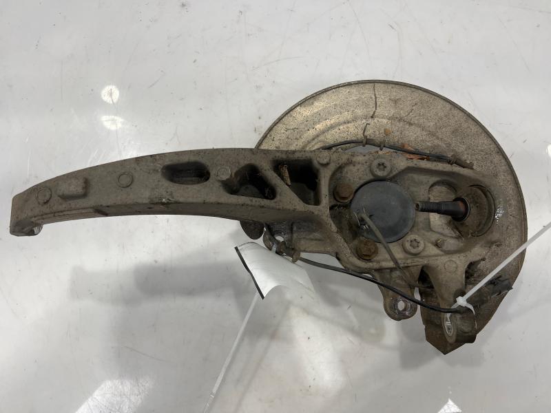 2007 - 2009 Jaguar XK Front Spindle Knuckle with Hub LH Driver Side OEM C2C25752