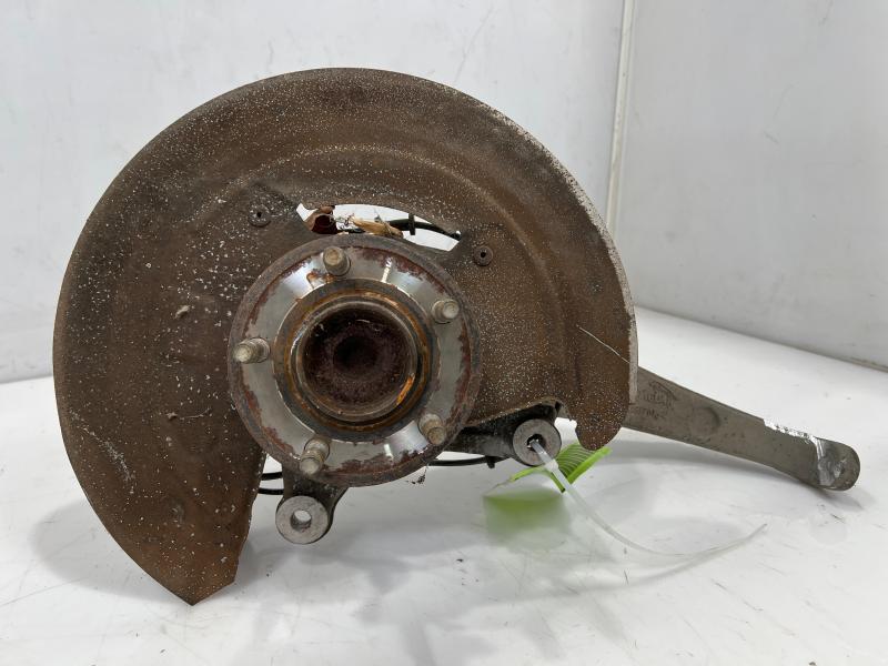 2007 - 2009 Jaguar XK Front Spindle Knuckle with Hub LH Driver Side OEM C2C25752