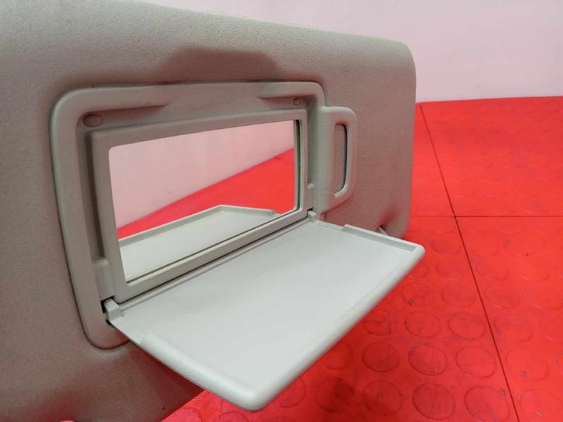 2020 Nissan Sentra Sun Visor