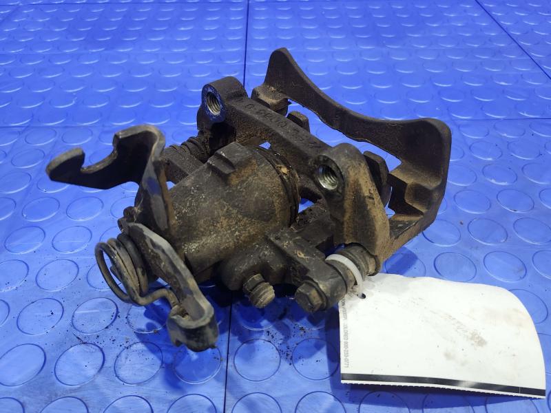 2006 Ford Mustang Caliper