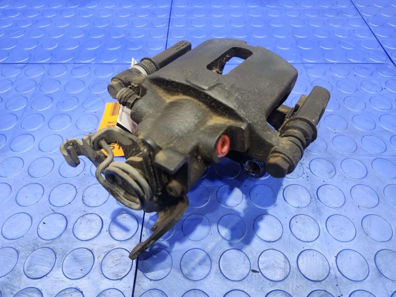 2006 Ford Mustang Caliper