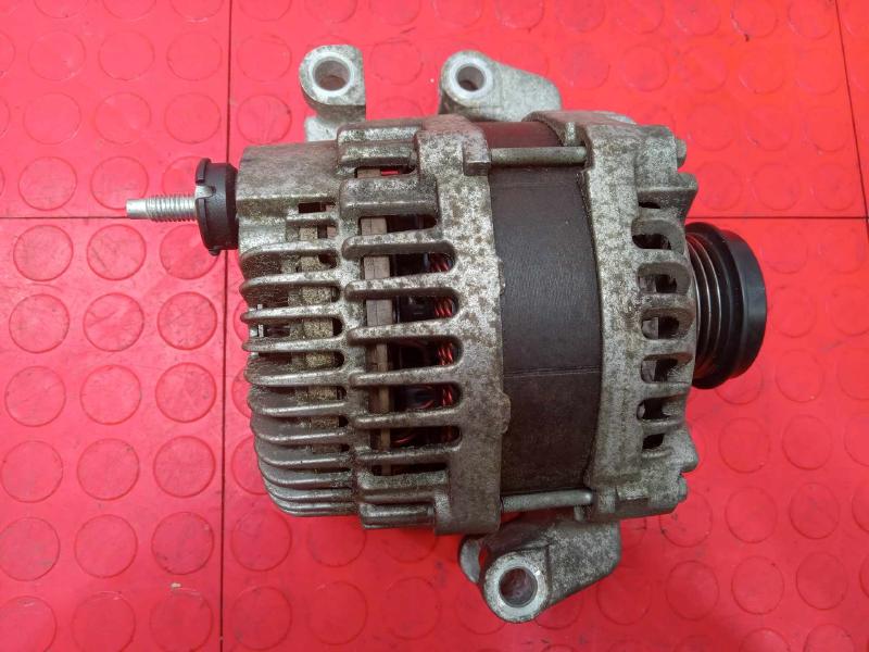 2016 Chrysler 200 Alternator