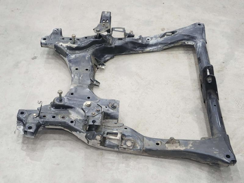 2013 Honda CR-V Crossmember/Cradle/Undercarria
