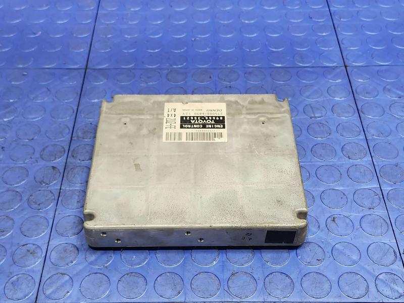 2003 Toyota 4Runner Engine/Motor Brain Box