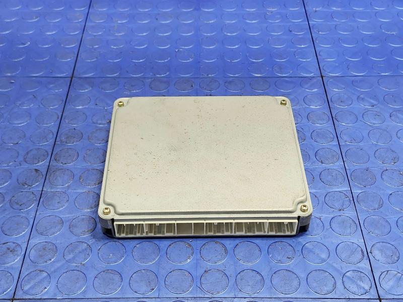 2003 Toyota 4Runner Engine/Motor Brain Box