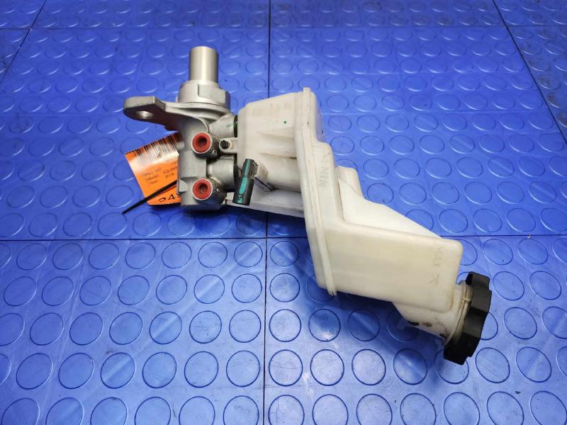 2019 Chevrolet Equinox Master Cylinder