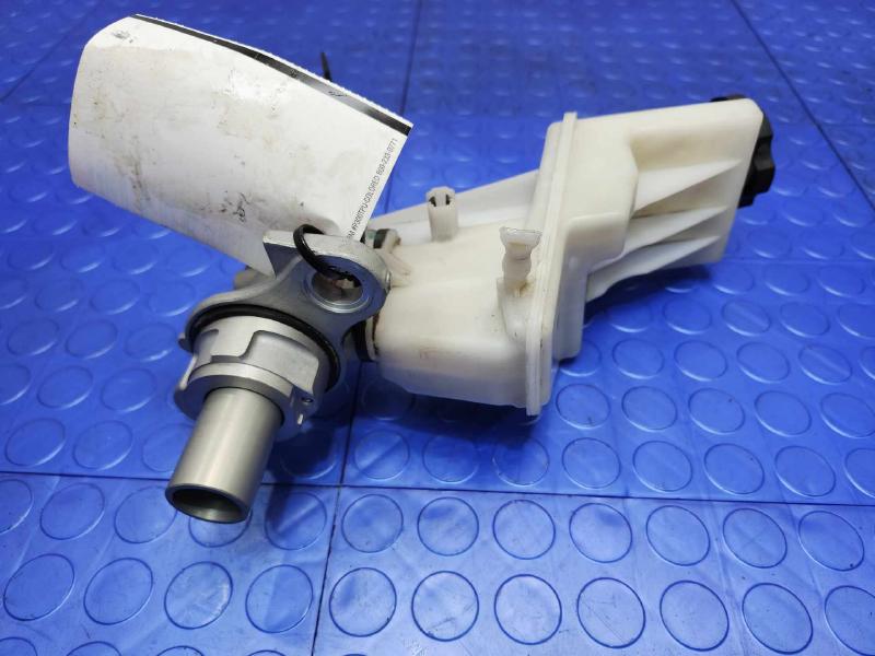 2019 Chevrolet Equinox Master Cylinder