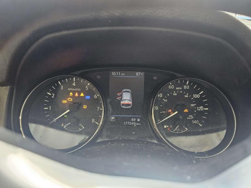 2020 Nissan Rogue Sport Speedometer