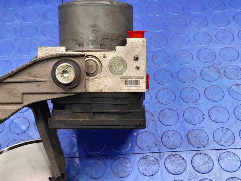2013 Cadillac ATS ABS Anti Lock Brake Pump Modulator Assembly OEM 22994616