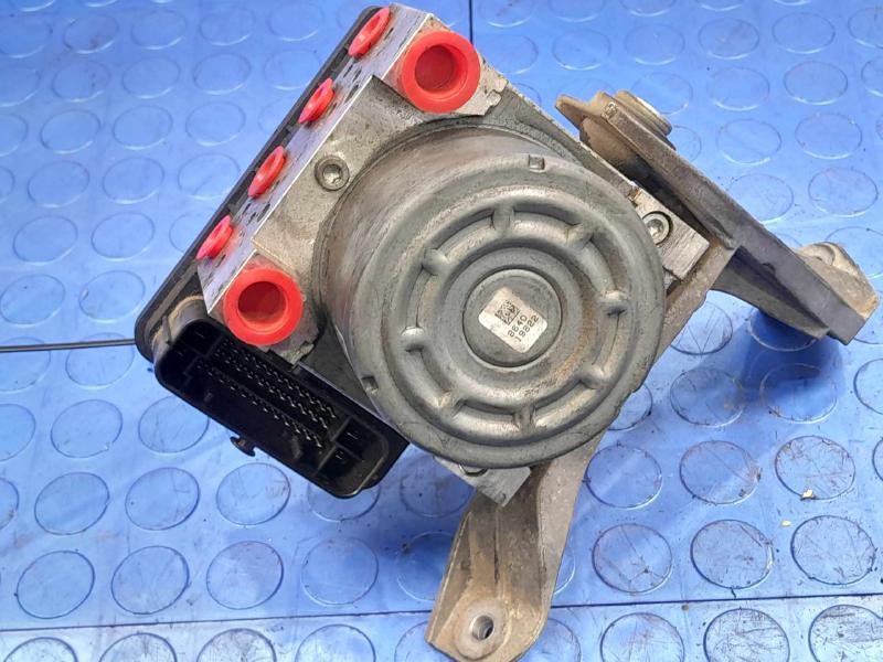 2013 Cadillac ATS ABS Anti Lock Brake Pump Modulator Assembly OEM 22994616