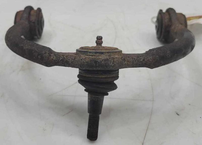 2006 Jeep Grand Cherokee Upper Control Arm Front