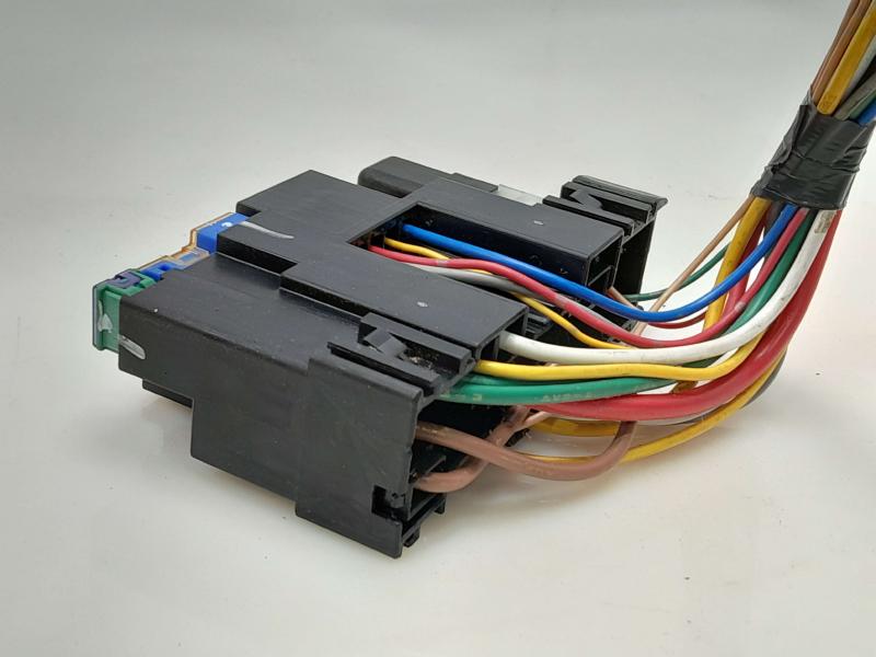 2016 Nissan Frontier Cabin Fuse Box