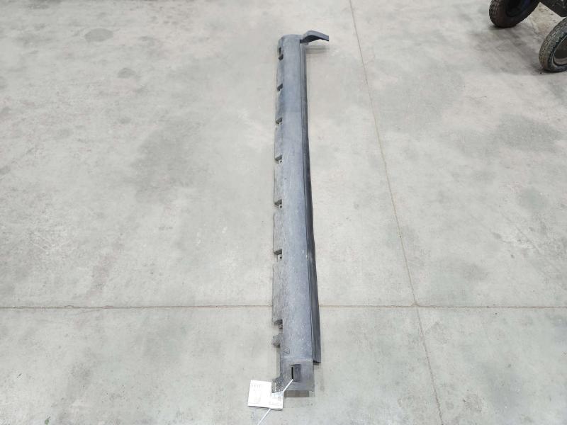 2011 Ford Edge Rocker Moulding