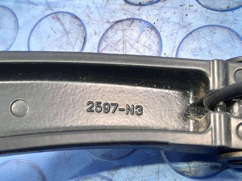 2020 Nissan Kicks Wiper Arm