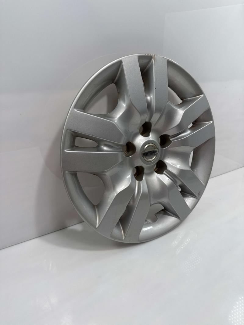 2010 Nissan Altima Wheel Cover
