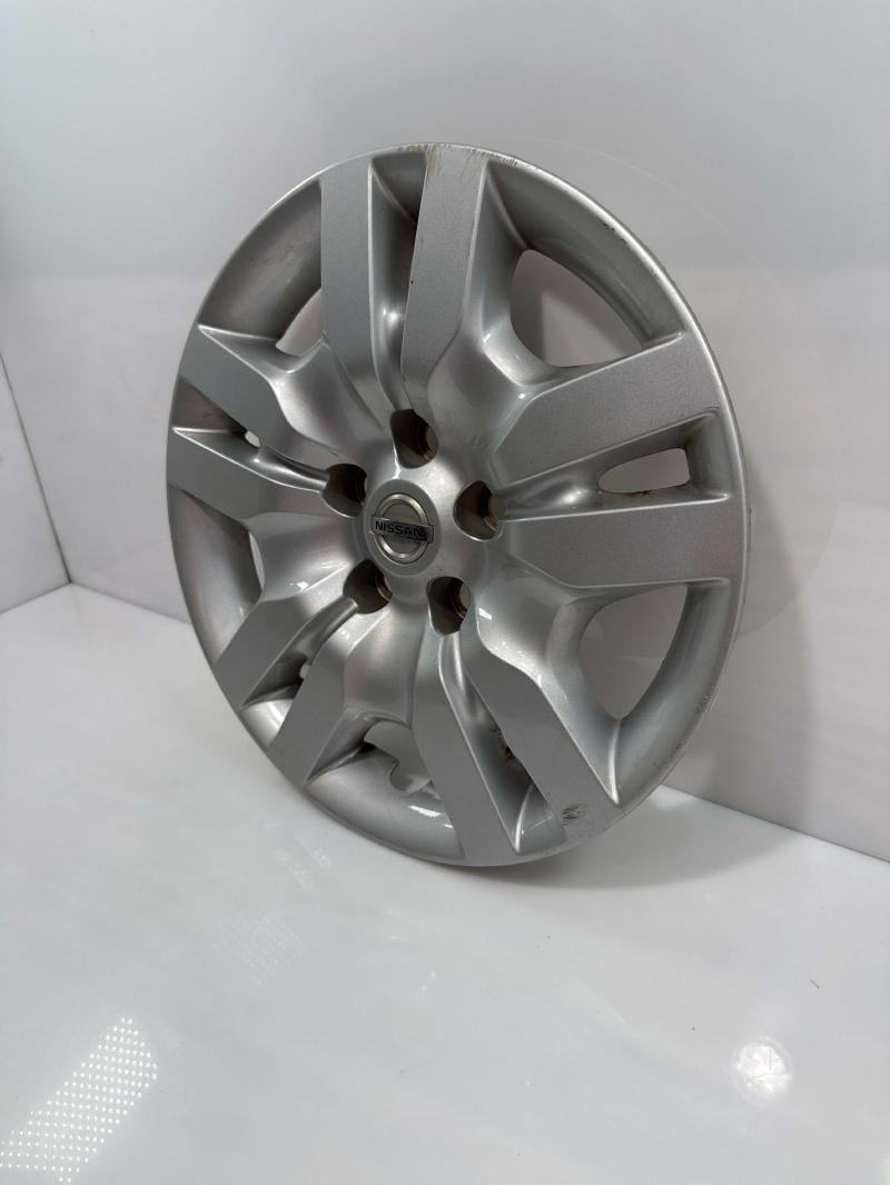 2010 Nissan Altima Wheel Cover