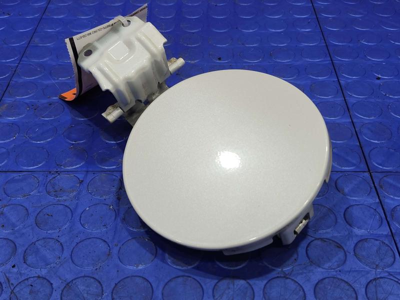 2010 Lexus RX350 RX450H Fuel Tank Door