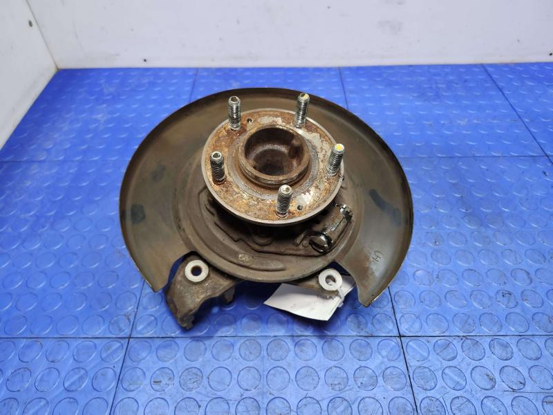 2016 Kia Sedona Rear Knuckle/Stub Axle