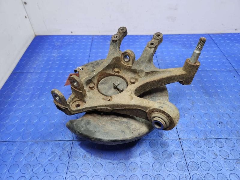 2016 Kia Sedona Rear Knuckle/Stub Axle