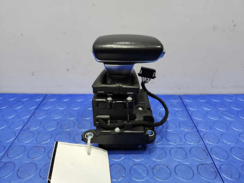 2017-2019 Audi Q7 Automatic Gear Shifter Assembly Genuine OEM 4M1713041E