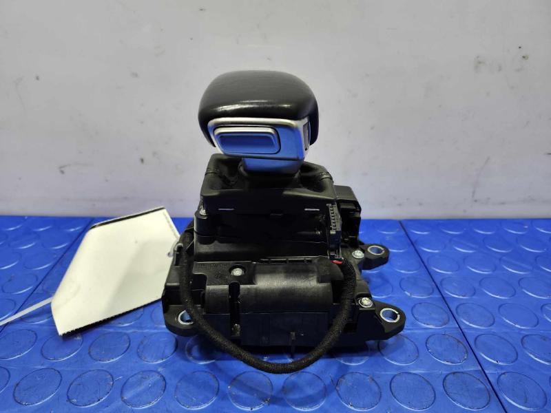 2017-2019 Audi Q7 Automatic Gear Shifter Assembly Genuine OEM 4M1713041E