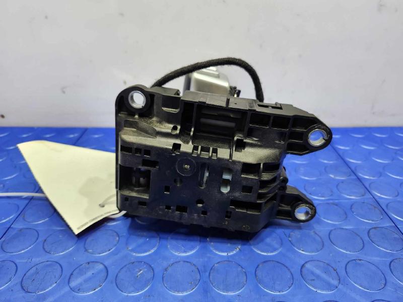 2017-2019 Audi Q7 Automatic Gear Shifter Assembly Genuine OEM 4M1713041E