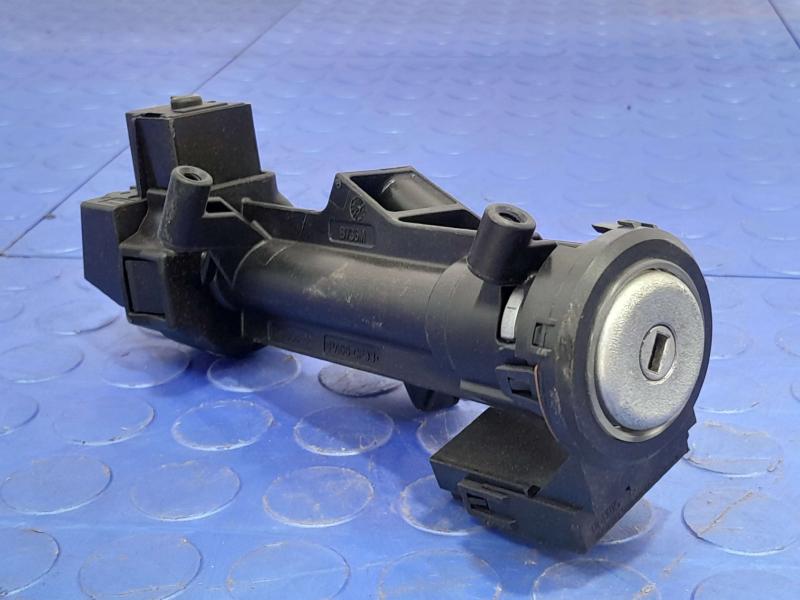 2012-2018 Ford Focus Ignition Switch Assembly without Key Genuine OEM Part