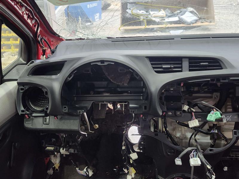 2013 Toyota Yaris Dash Panel
