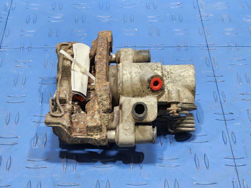 2012 Ford Focus Caliper