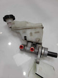2012 - 2017 Hyundai Veloster Brake Master Cylinder Assembly OEM 585102V200