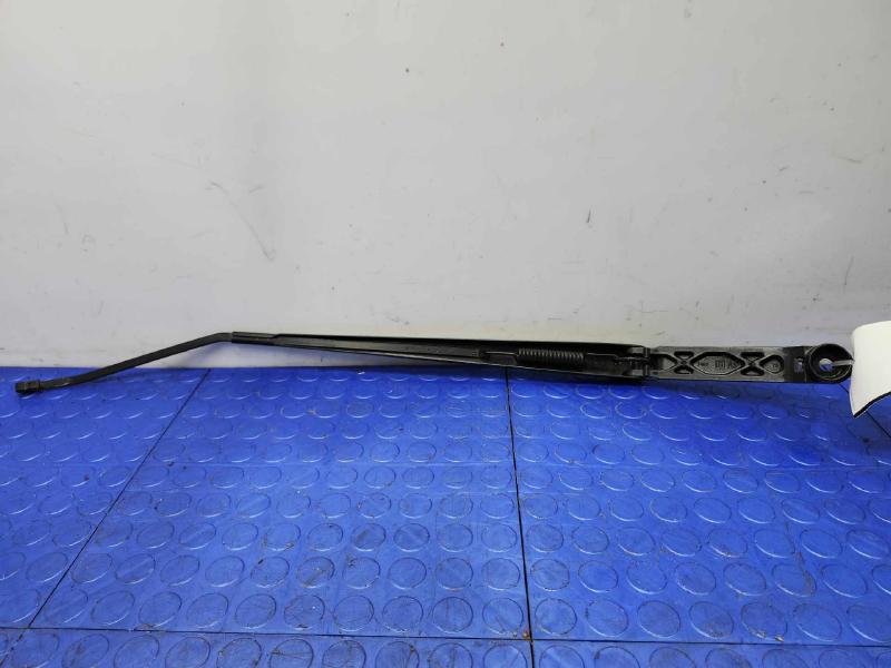 2018 Subaru Legacy Wiper Arm