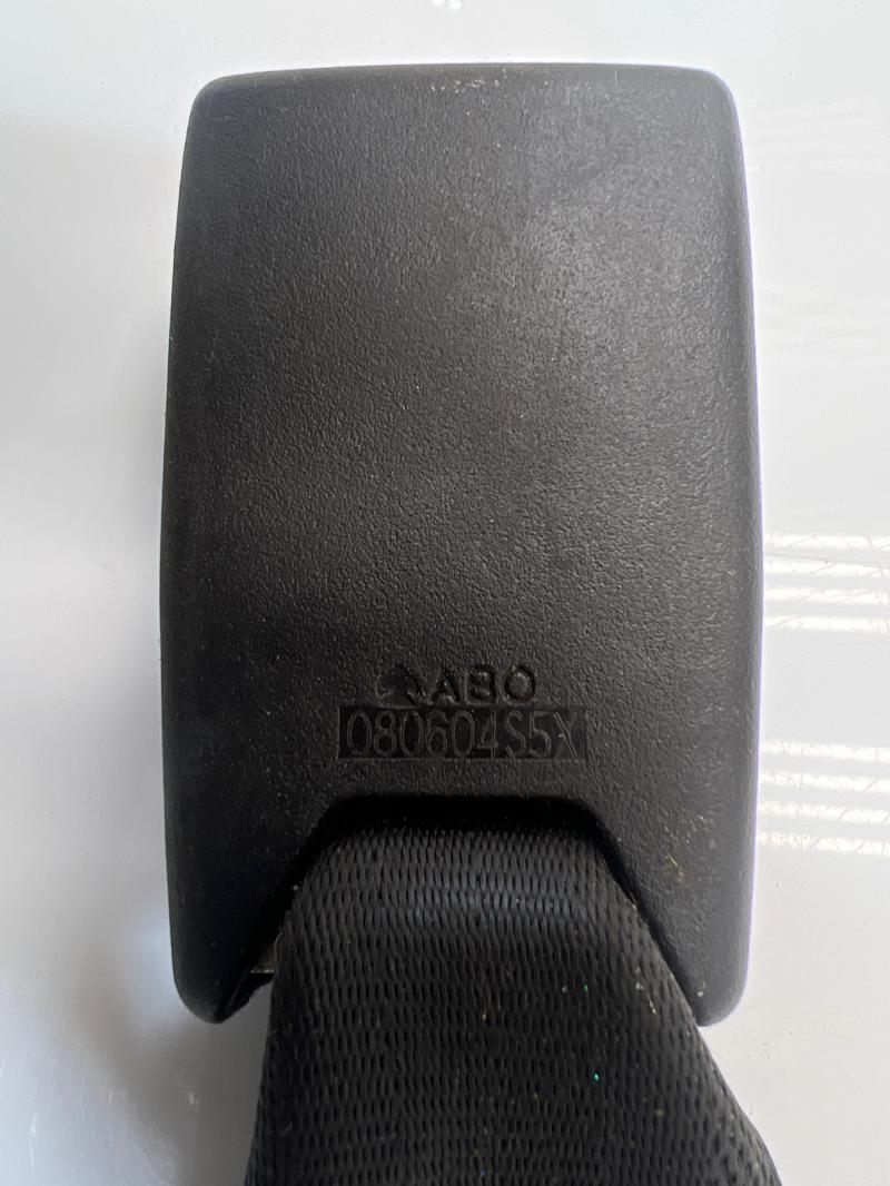 2009 2010 Acura TSX Rear Center Seat Belt Buckle Black Receptacle OEM