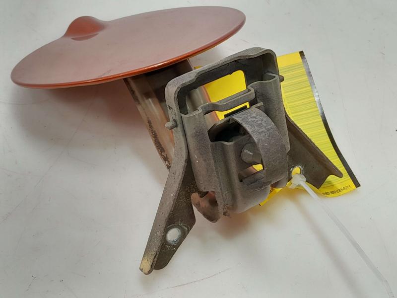 2006 Chevrolet Cobalt Fuel Tank Door