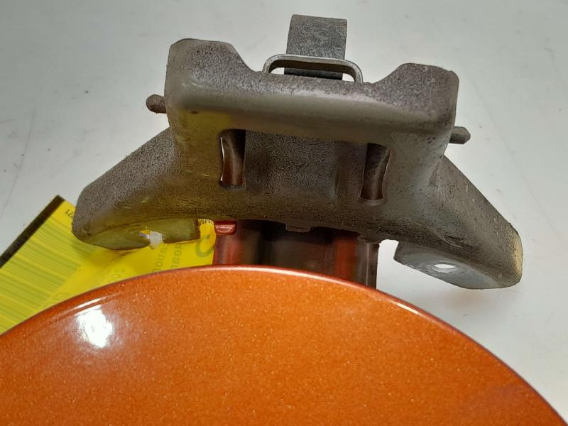 2006 Chevrolet Cobalt Fuel Tank Door
