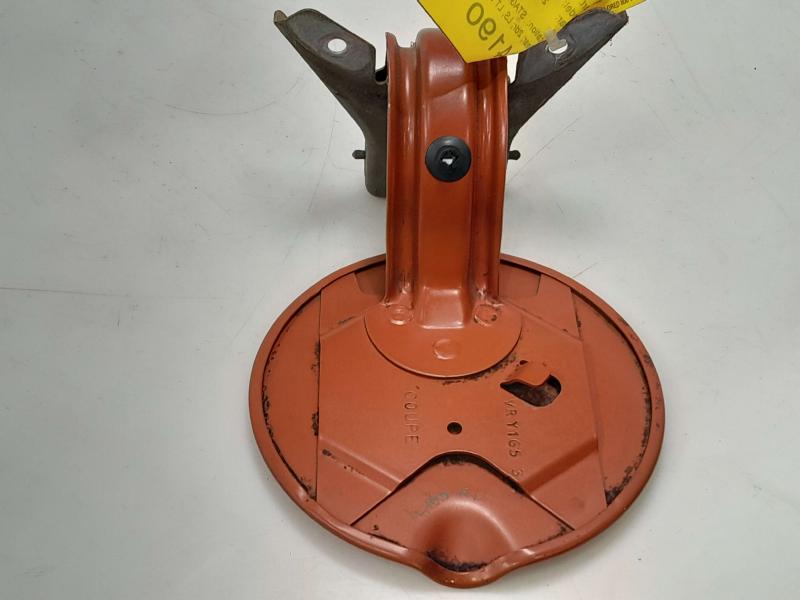 2006 Chevrolet Cobalt Fuel Tank Door