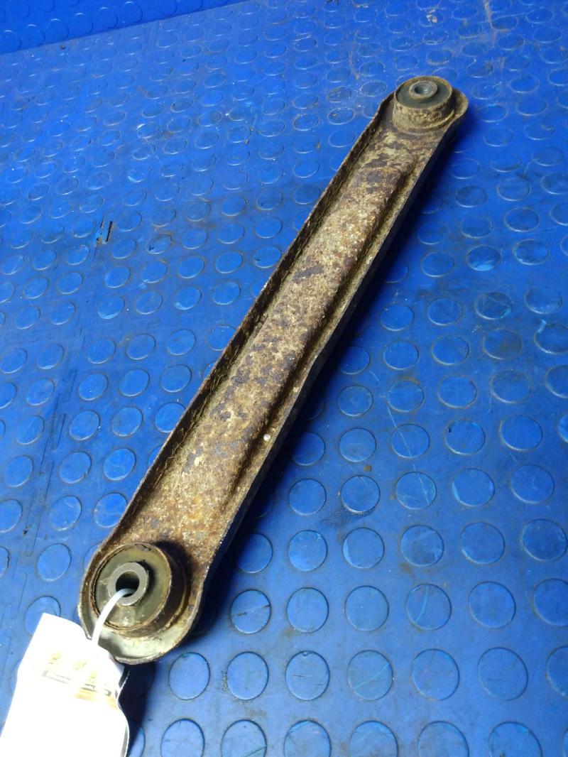 1998 - 2011 Ford Crown Victoria Rear Lower Control Arm OEM 8W1Z5A649A,RH
