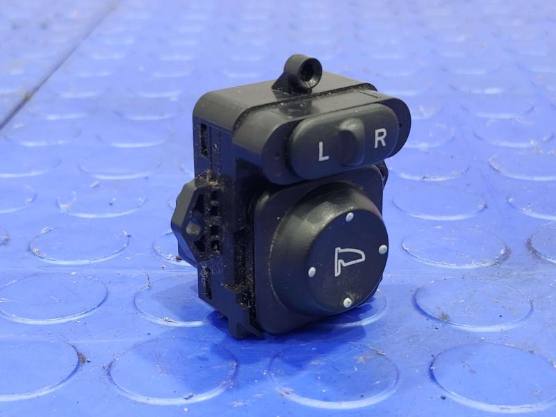 2013 Honda Civic Door Switch Front