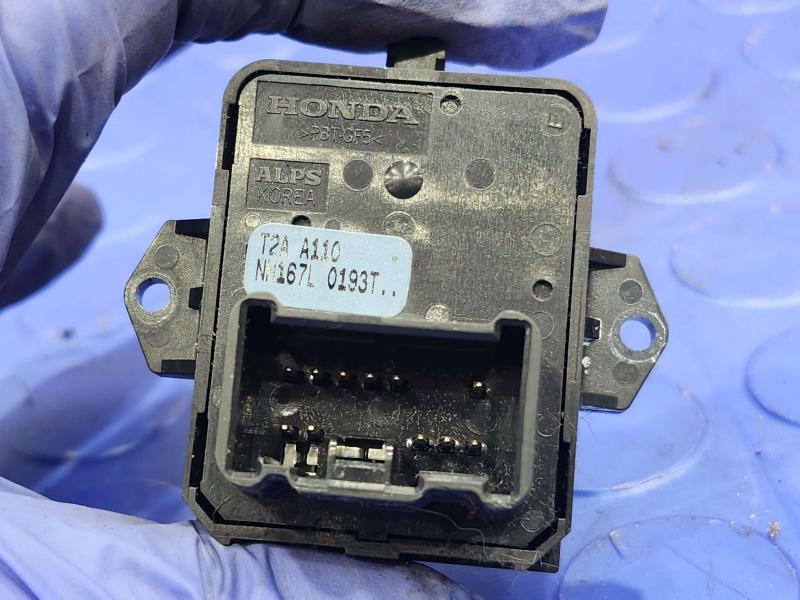 2013 Honda Civic Door Switch Front