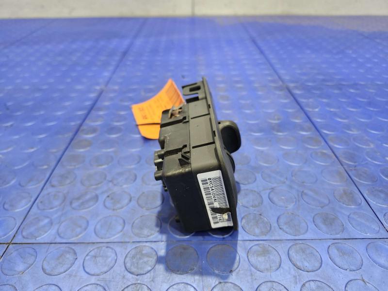 2007 Dodge Grand Caravan Headlight Switch (Dash Mtd)