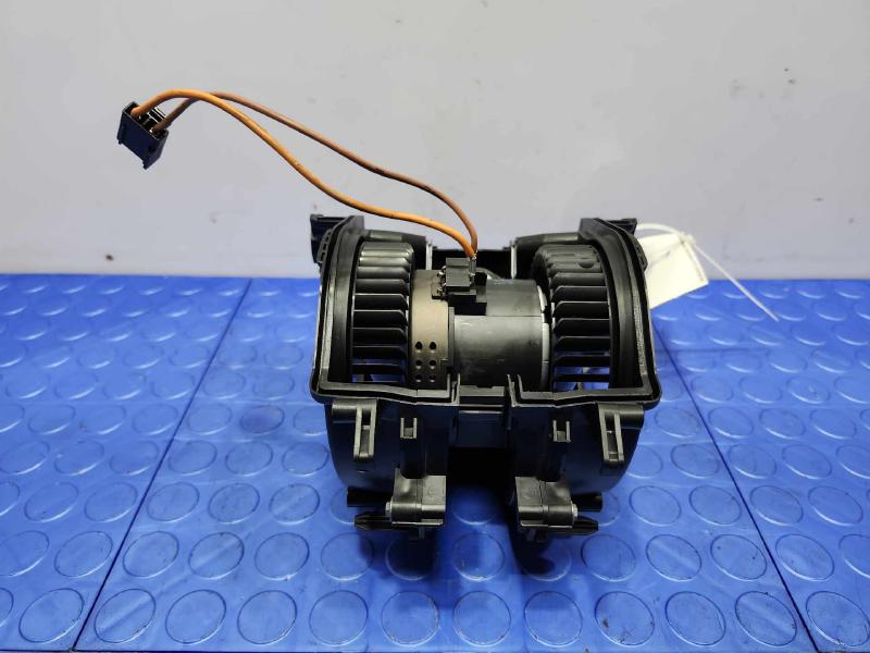 2017-2024 Audi Q7 Rear Heater AC Blower Motor Assembly Genuine OEM 4M1820021