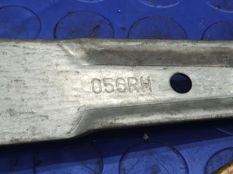 1992 Isuzu NPR Front Door Regulator