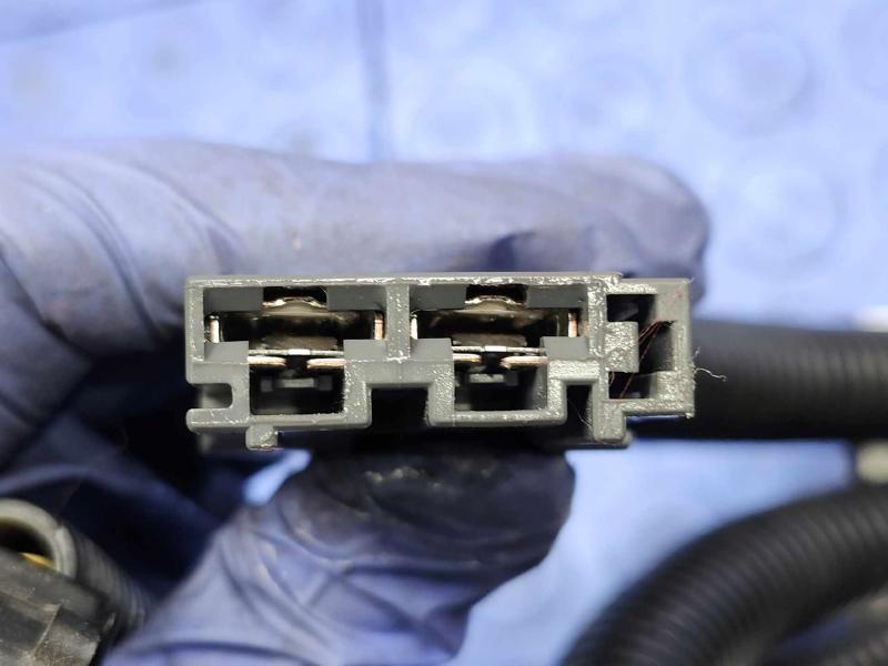 2013-2017 Nissan Leaf Engine Fuse Box Relay Junction Block Genuine OEM