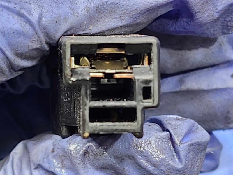 2013-2017 Nissan Leaf Engine Fuse Box Relay Junction Block Genuine OEM