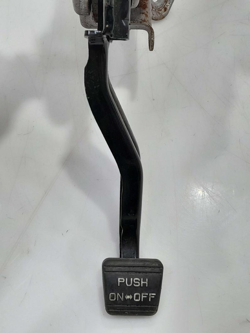 2017 - 2022 Kia Niro Parking Brake Lever Pedal Assembly OEM 59710G2000