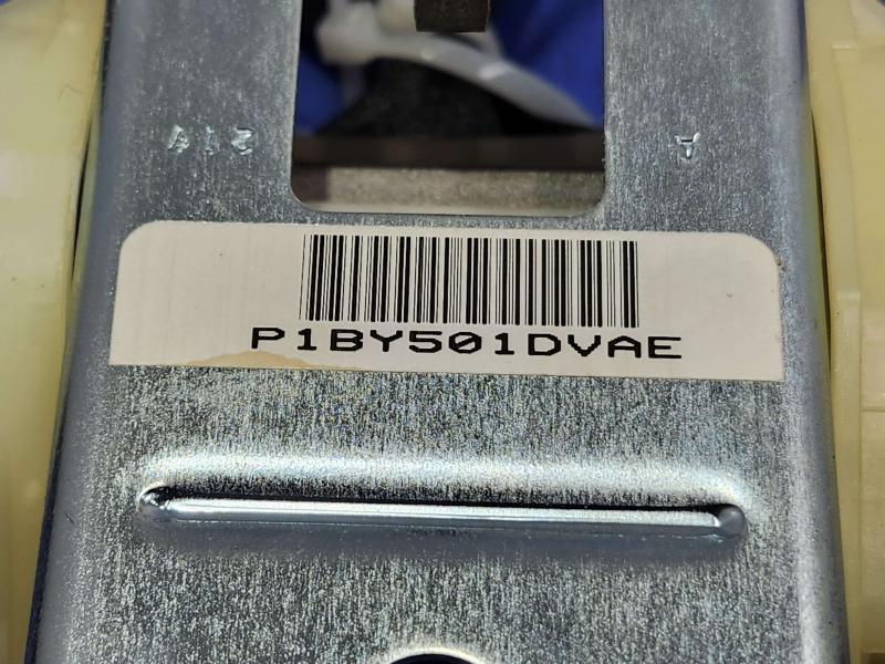2010 Dodge Challenger Rear Seat Belt