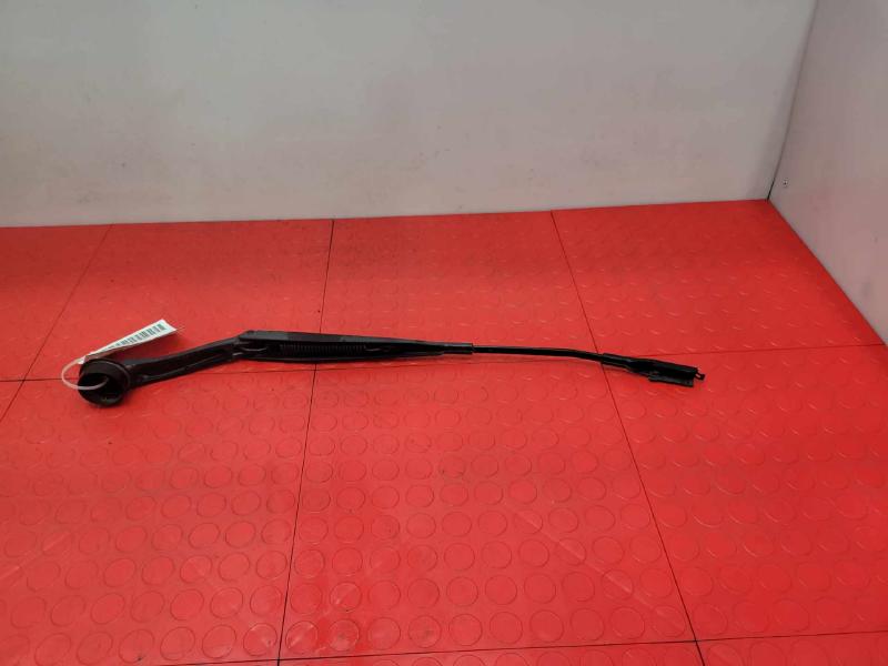 2014 Ford Fusion Wiper Arm
