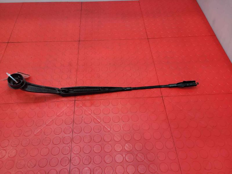 2014 Ford Fusion Wiper Arm