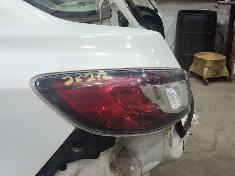 2010 Mazda Mazda3 Tail Light Assembly
