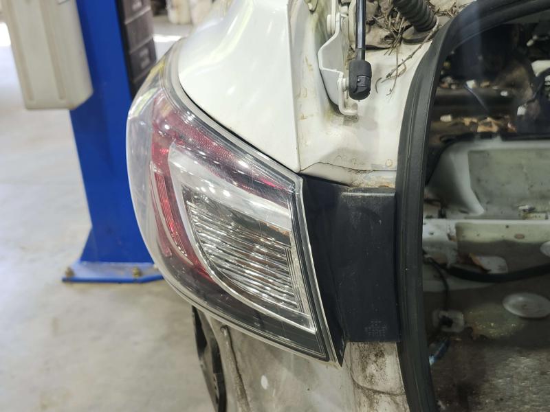 2010 Mazda Mazda3 Tail Light Assembly