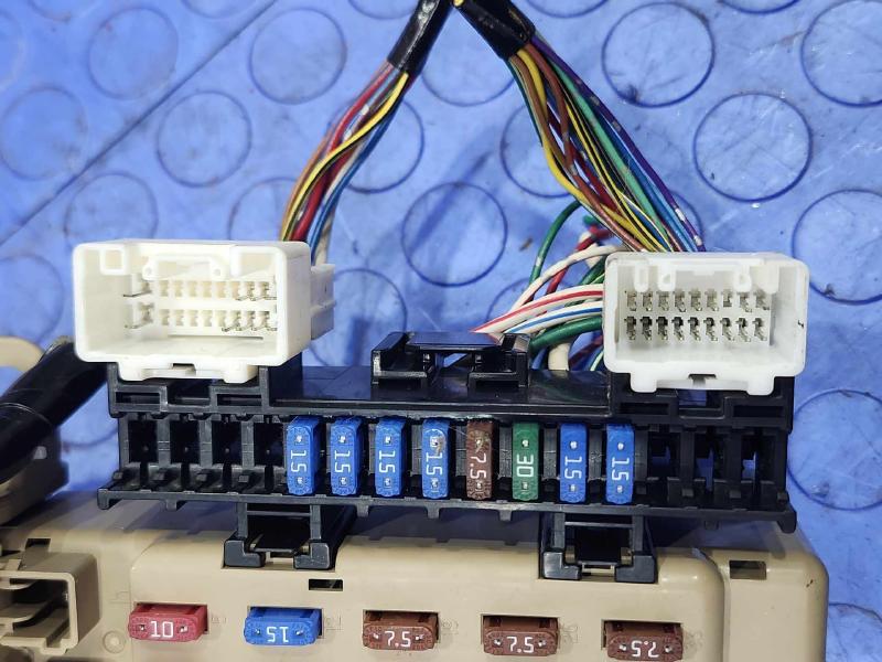 2014-2016 Subaru Forester Fuse Box Relay Junction Box OEM 82201FJ110